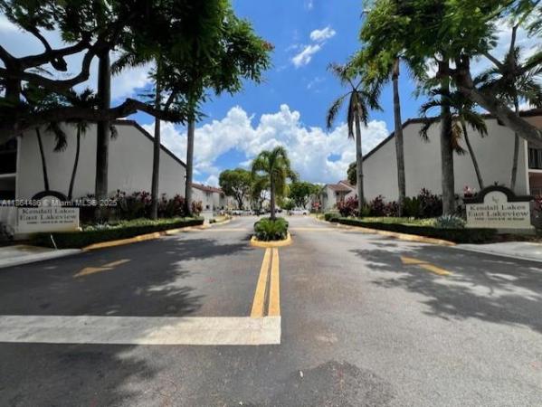 Kendall Lakes East Lakeview Townhouses, 13466 SW 62nd St #B105, Kendale Lakes, Florida 33183, image 3