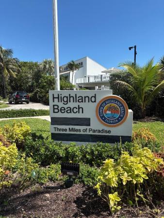 Townhouses Of Highland Beach, 2575 S Ocean Blvd #105S, Highland Beach, Florida 33487, image 1