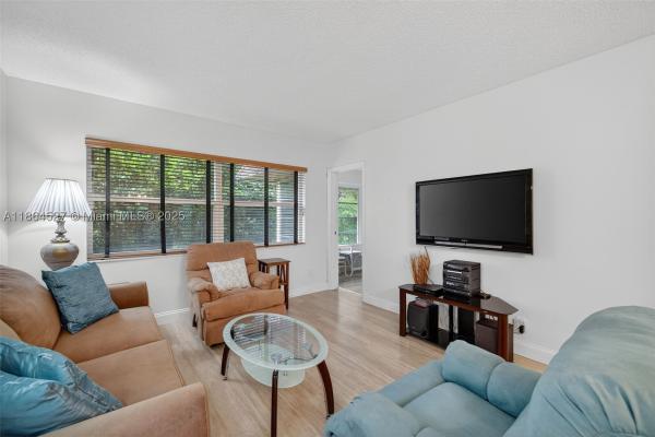 Tulip Gardens, 5001 NW 34th St #304, Lauderdale Lakes, Florida 33319, image 3