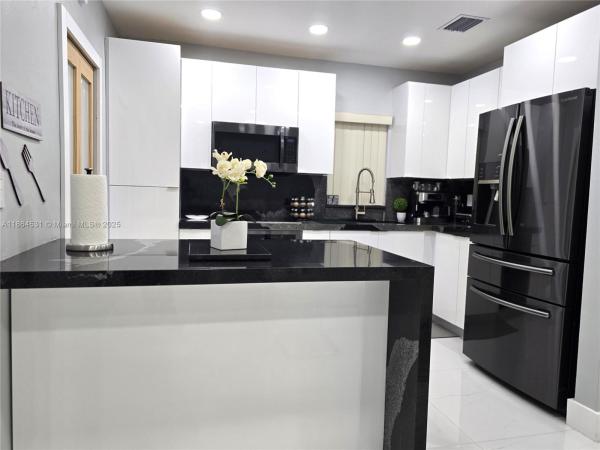 Ideal Homes, 380 W 41st St, Hialeah, Florida 33012, image 1