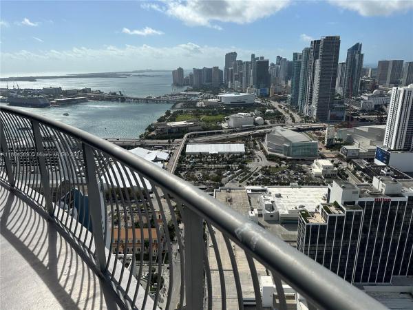 Opera Tower, 1750 N Bayshore Dr 5614, Miami, Florida 33132, image 1
