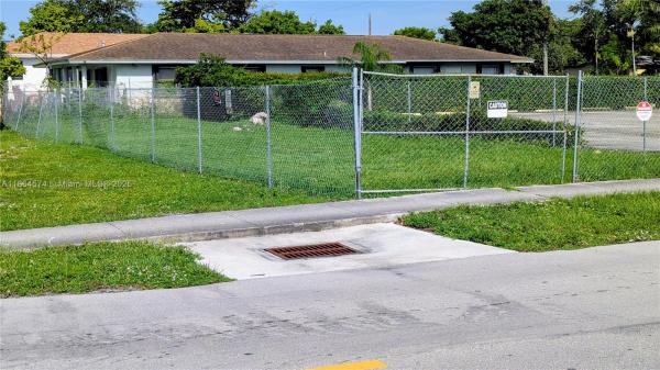 Ocean Park, 2 Nw Ave, Hallandale Beach, Florida 33009, image 1