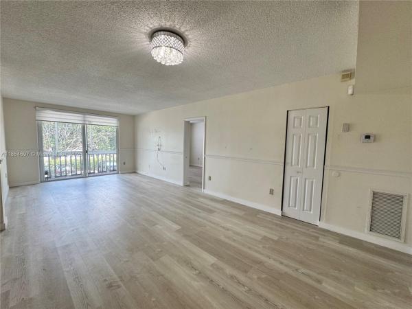 Ludlum Lake, 6701 NW 169th St #B207, Hialeah, Florida 33015, image 1