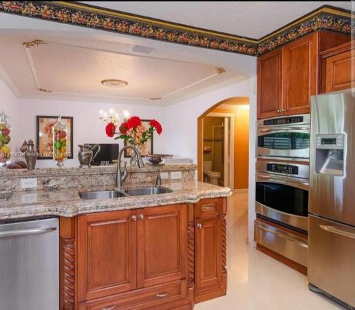 Pelican Bay At Old Cutler Lakes, 8902 SW 208th Ter, Cutler Bay, Florida 33189, image 2