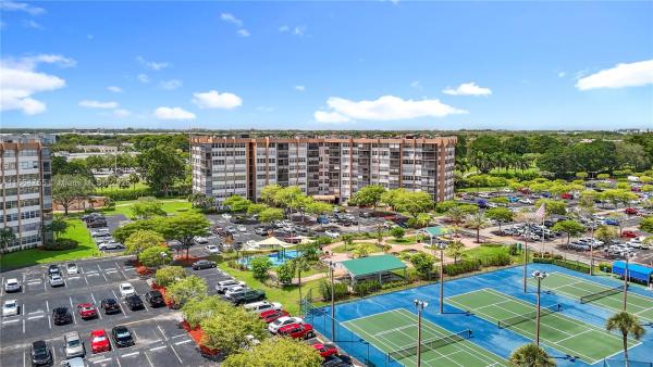 The Dogwood, 1100 Saint Charles Pl #219, Pembroke Pines, Florida 33026, image 2