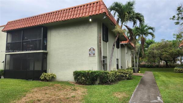 9708 Hammocks Blvd 101-32, Miami, Florida 33196, image 1