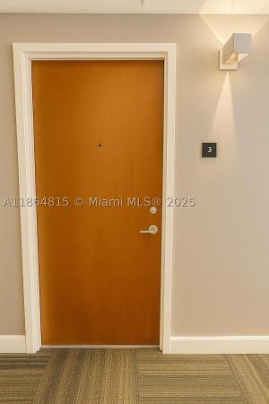 Governor, 435 21st St #303, Miami Beach, Florida 33139, image 2