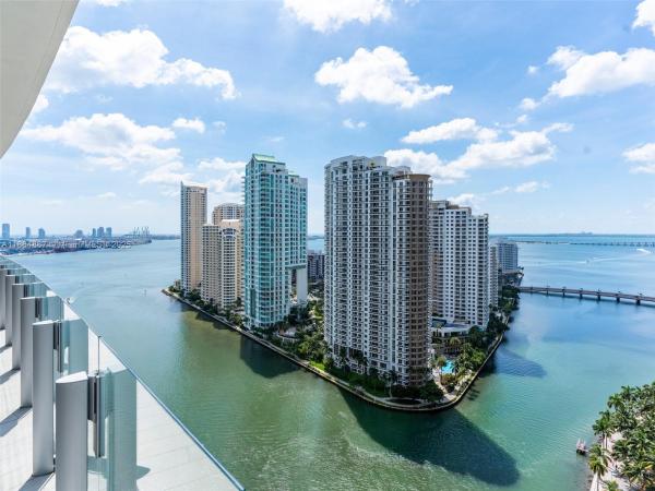 300 Biscayne Blvd #2505, Miami, Florida 33131, image 1