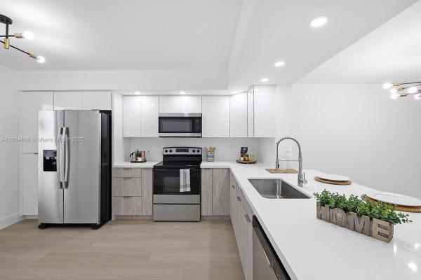 Buckingham At Century Village, 12500 SW 6th St #307N, Pembroke Pines, Florida 33027, image 1