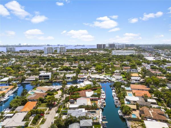 Venetian Keystone Point, 12910 Auralia Rd, North Miami, Florida 33181, image 2