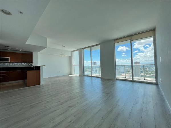 Vizcayne South, 253 NE 2nd St #4104, Miami, Florida 33132, image 1