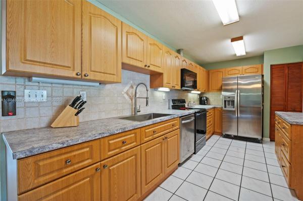 Boulevard Heights, 7321 Mcarthur Pkwy, Hollywood, Florida 33024, image 1