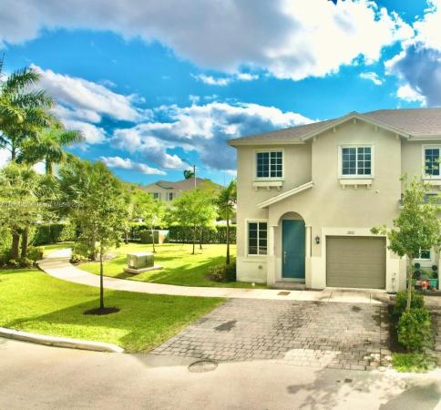 1202 NW 208th Ter, Miami, Florida 33169, image 1