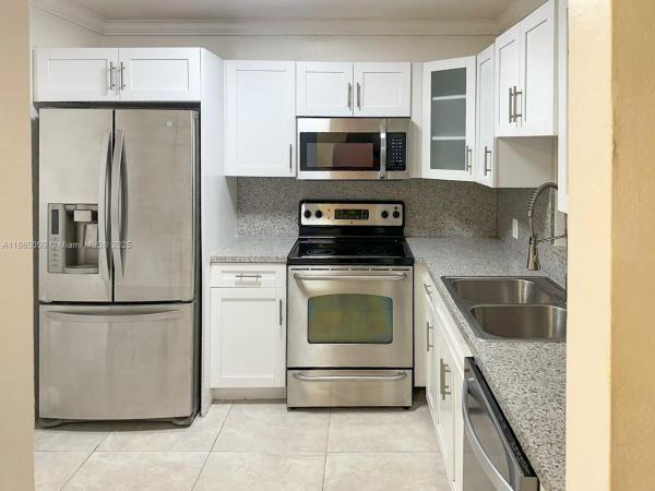 Capri Gardens, 11925 NE 2nd Ave #B109, North Miami, Florida 33161, image 1