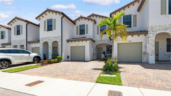 Corsica, 11922 SW 245th Ter, Princeton, Florida 33032, image 2