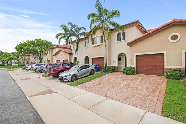 The Palms At Isles Of Bayshore, 8919 SW 222nd Ter, Cutler Bay, Florida 33190, image 2