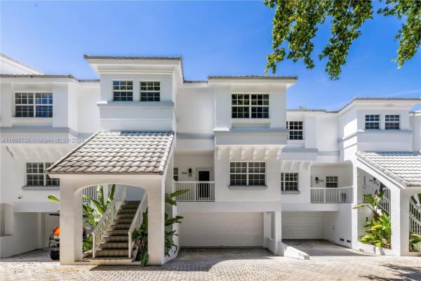 Villas Las Olas, 1707 E Las Olas Blvd #4, Fort Lauderdale, Florida 33301, image 1