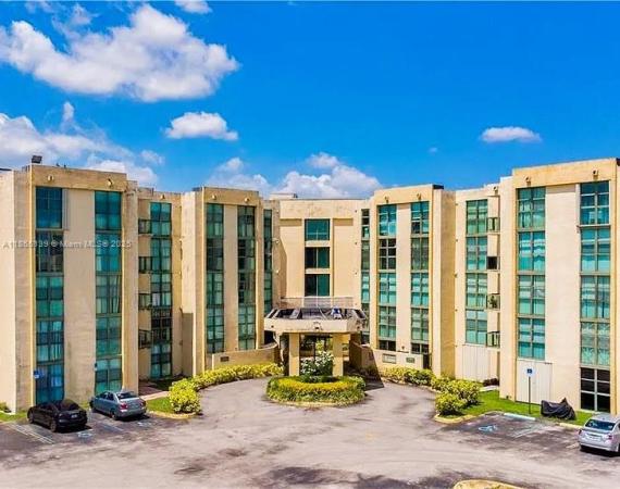 11790 SW 18th St 218-3, Miami, Florida 33175, image 1
