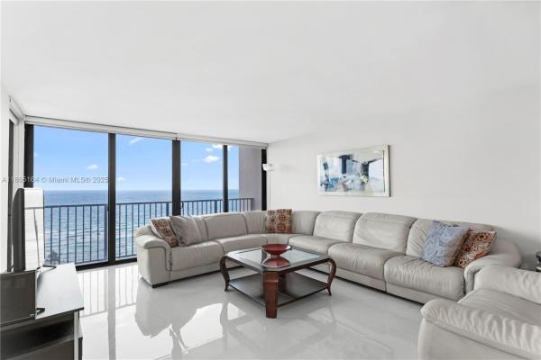 Grenoble At Quadomain, 2101 S Ocean Dr #1203, Hollywood, Florida 33019, image 2