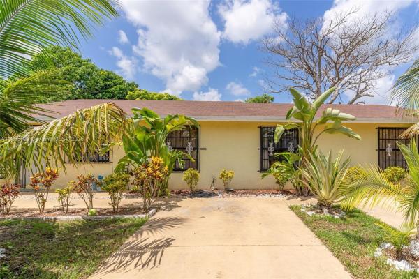 522 SW 3rd Ave, Homestead, Florida 33030, image 1