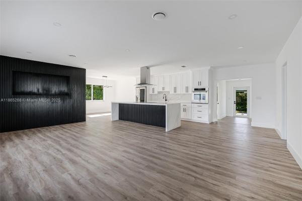 1830 NE 65th Ct, Fort Lauderdale, Florida 33308, image 1