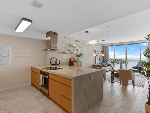 Icon Brickell Tower 1, 465 Brickell Ave #4905, Miami, Florida 33131, image 1