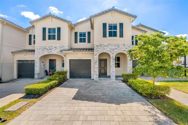 The Riviera, 2608 SE 11th Ct, Homestead, Florida 33035, image 2