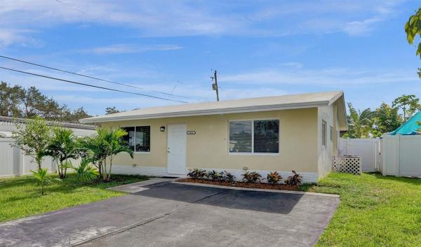 Tamarac Lakes North, 5404 NW 26th Ave, Tamarac, Florida 33309, image 2