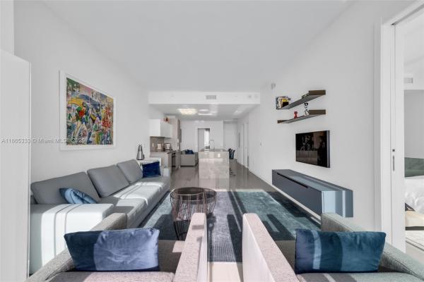 Gran Paraiso, 480 NE 31st St 4503, Miami, Florida 33137, image 1