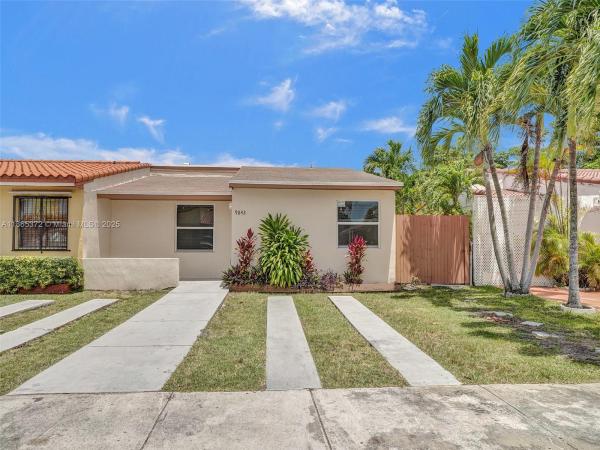 9843 SW 2nd St, Unincorporated Dade County, Florida 33174, image 1