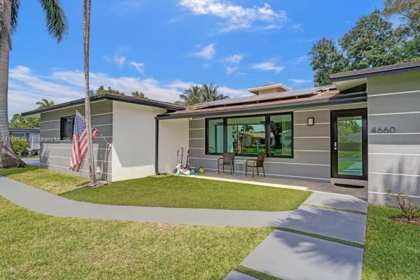 Davis Isles, 4660 SW 37th Ave, Dania Beach, Florida 33312, image 1