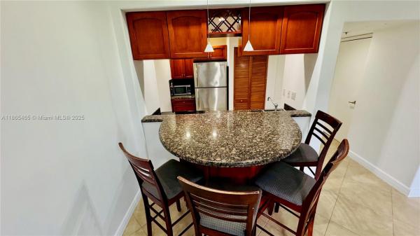 Brickell Key Two, 540 Brickell Key Dr #300, Miami, Florida 33131, image 1