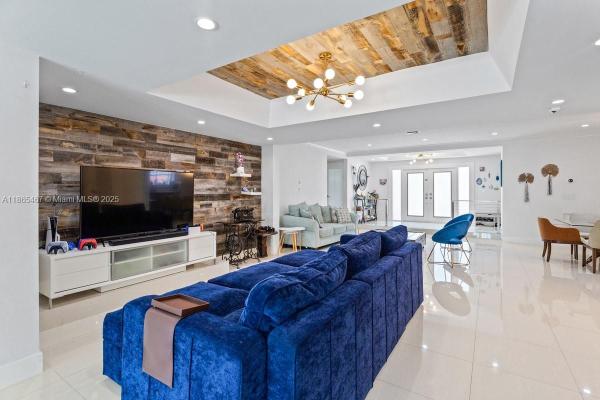 Bay Heights, 95 Shore Dr W, Miami, Florida 33133, image 1