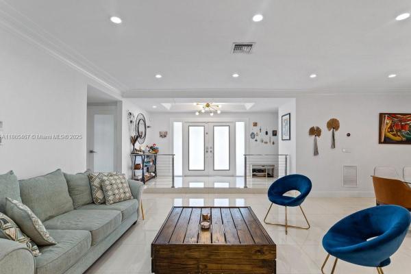 Bay Heights, 95 Shore Dr W, Miami, Florida 33133, image 2