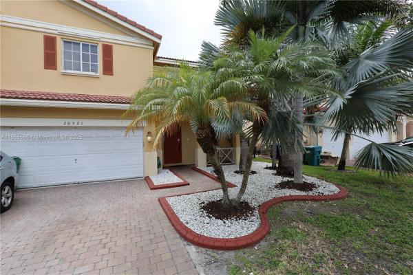 Sport Acres, 20521 NW 7th Ct, Miami Gardens, Florida 33169, image 2