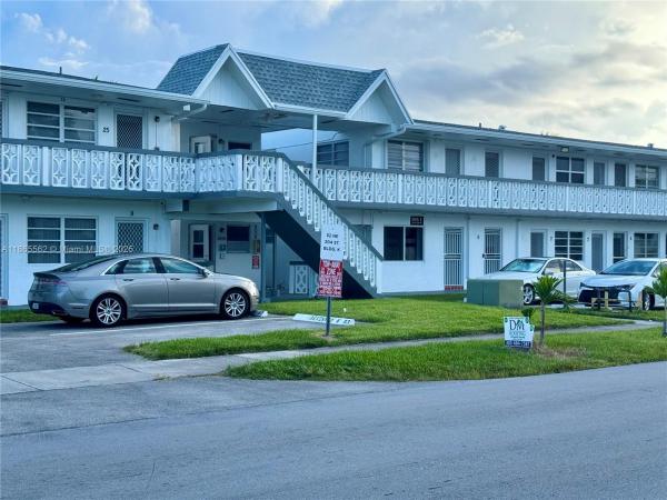 Romont Gardens Andover, 52 NE 204 St 32, Miami Gardens, Florida 33179, image 1