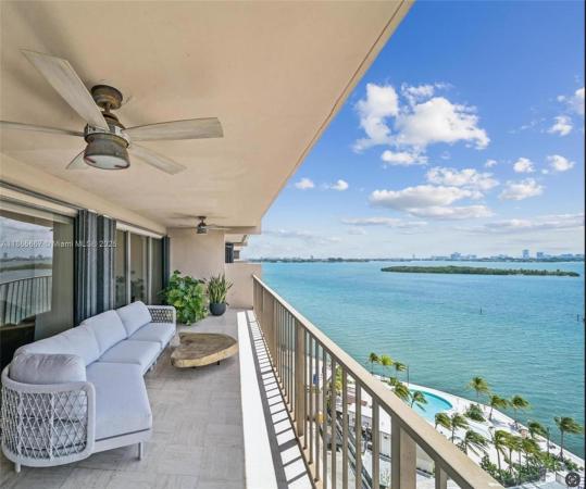 1800 NE 114th St #1507, Unincorporated Dade County, Florida 33181, image 1
