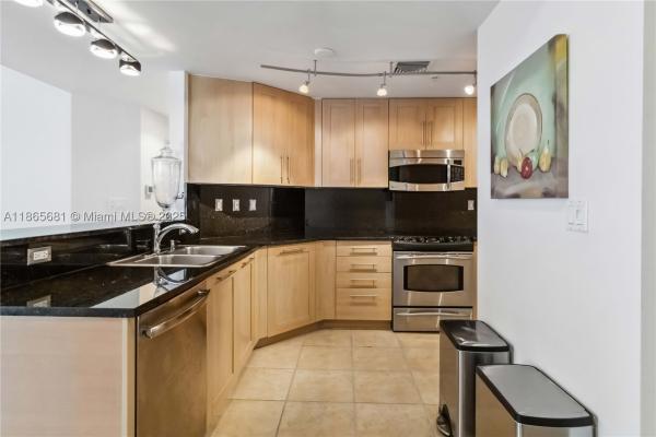 NuRiver Landing, 511 SE 5th Ave #1214, Fort Lauderdale, Florida 33301, image 1