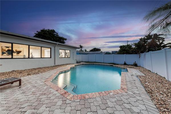 Bel-Air, 1985 Windward Dr, Lauderdale By The Sea, Florida 33062, image 1