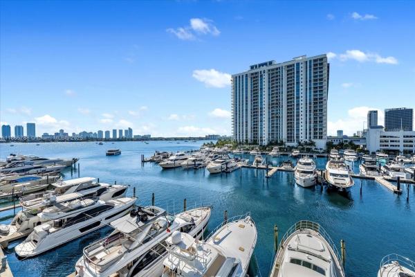 North Tower At Marina Palms, 17301 Biscayne Blvd 401, North Miami Beach, Florida 33160, image 1