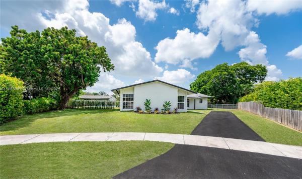 Bel Aire, Cutler Bay, Florida 33157, image 3
