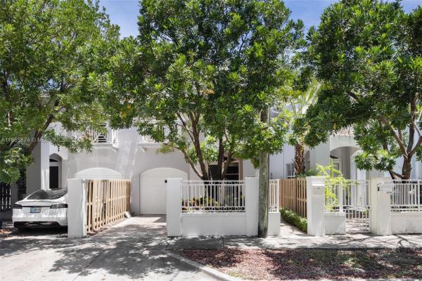 3109 Hibiscus St 3109, Miami, Florida 33133, image 1
