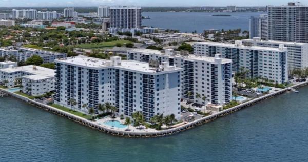 Treasure Island, 7525 E Treasure Dr #912, North Bay Village, Florida 33141, image 1