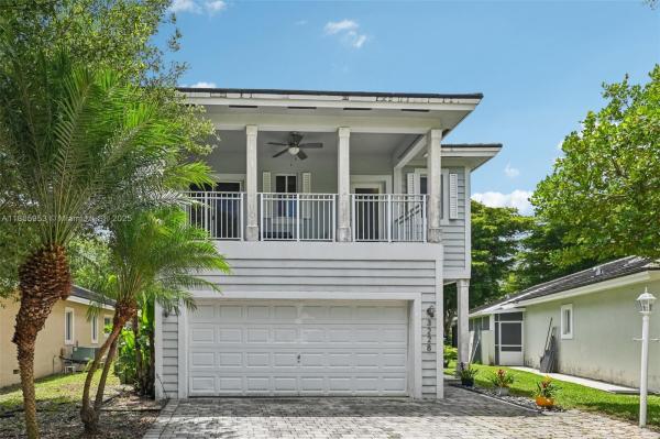 3228 SE 3rd Dr, Unincorporated Dade County, Florida 33033, image 1