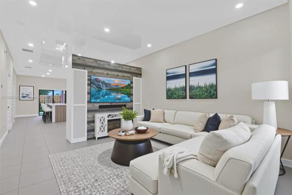 Apex At Park Central, 8151 NW 104 Ave 7, Doral, Florida 33178, image 1