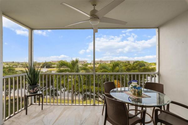 Palm-Aire Country Club 4, 3150 N Course Ln #402, Pompano Beach, Florida 33069, image 1