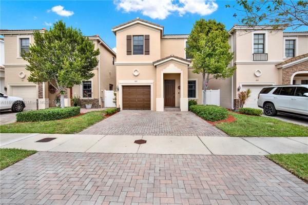 805 NE 191st St, Miami, Florida 33179, image 1