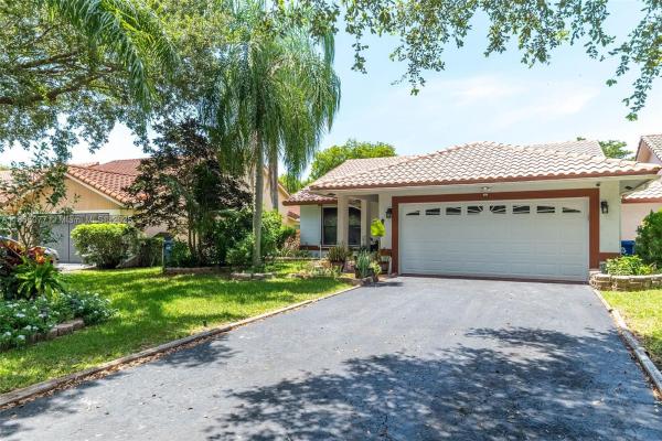 1760 NW 97th Ave, Coral Springs, Florida 33071, image 1
