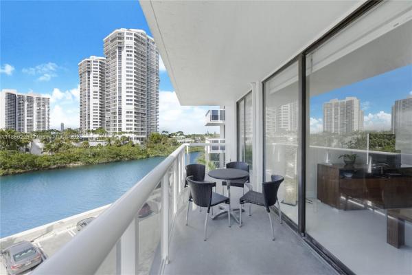 Waterview 1, 20505 E Country Club Dr 432, Aventura, Florida 33180, image 1