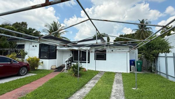 Rosemont Park, 2610 NW 19th Ave, Miami, Florida 33142, image 1